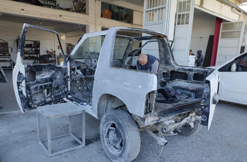 Dudak uçuklatan teklifi reddetti! Sivas'ta hurda aracın son hali gören şaştı kaldı - Resim: 1