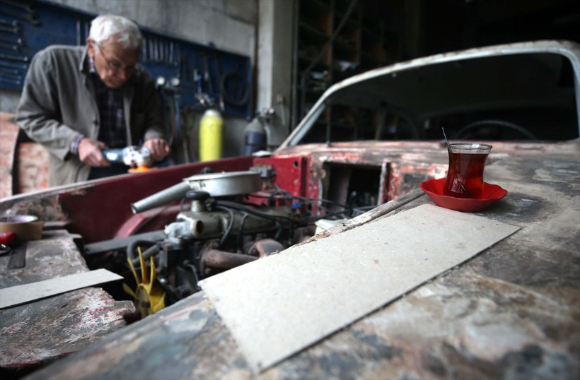 Yaşını duyan inanmıyor bir kere yaptı kurtulamadı! 'Dede Suat' hayat veriyor - Resim: 4