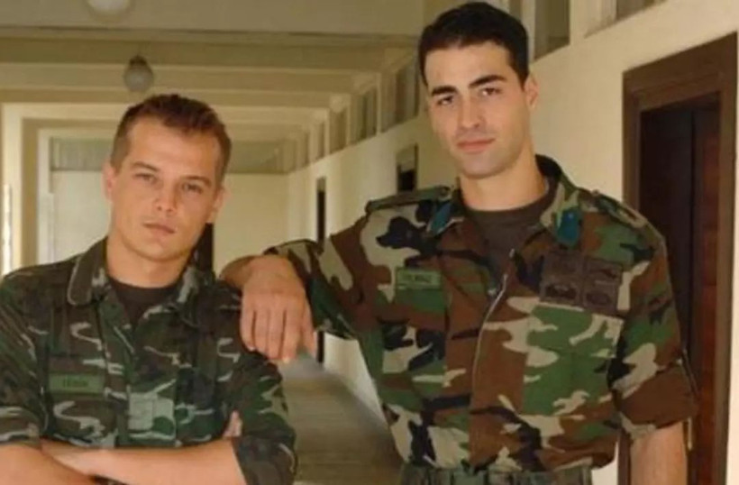 Arda Kural'dan aşk pozu! Son hali herkesi şaşırttı bakın sevgilisi kim - Resim: 3