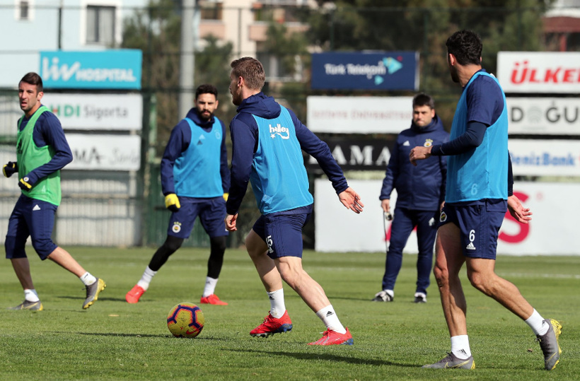 Derbi sonrası kayıplara karıştı! İdmana katılmayan tek isim - Resim: 3