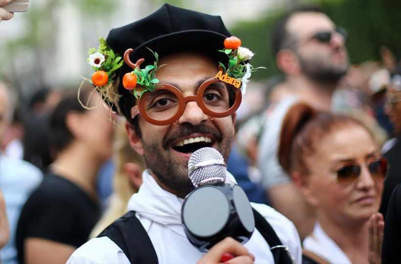 Adana Portakal Çiçeği Karnavalı rengarenk görüntüleriyle büyüledi - Resim: 2