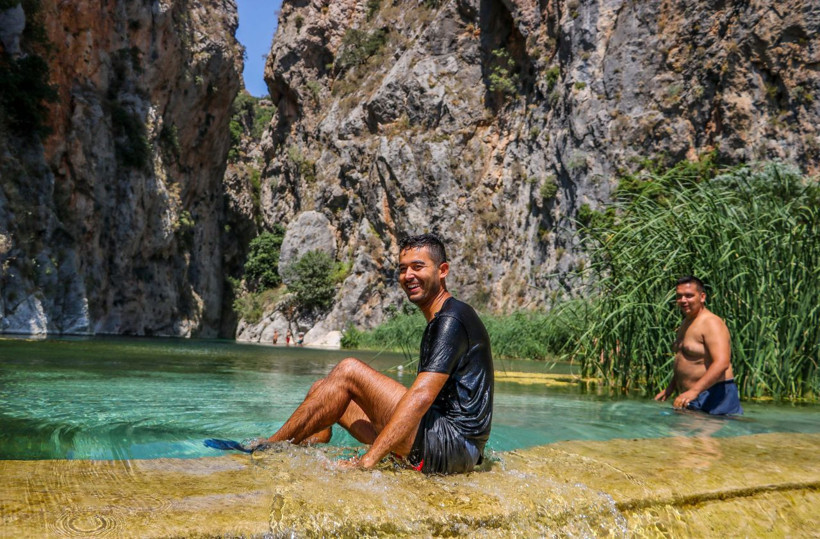 Keşfedilmemiş cennet olarak biliniyor Antalya şehir merkezine 10 km uzakta - Resim: 2