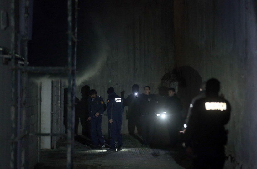 Ankara'da 13 katlı binada yangın paniği - Resim: 4