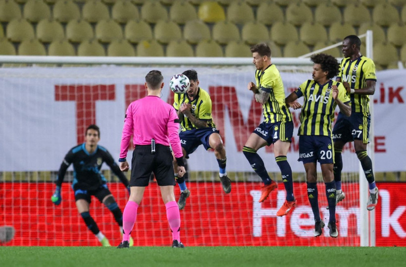 Fenerbahçe kupada Karacabey Belediyespor'u tek golle geçti - Resim: 1