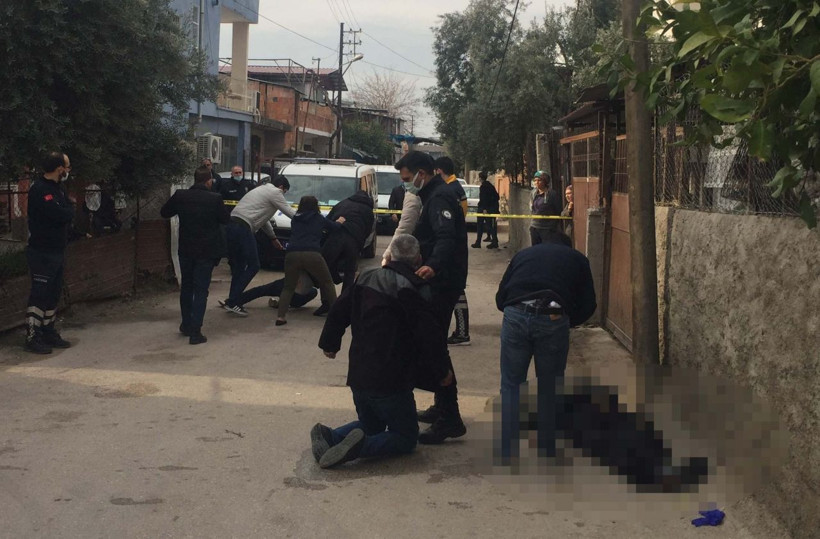 Adana'da oğlunu görünce dünyası başına yıkıldı! Annenin feryadı yürekleri dağladı herkesi ağlattı: Gözyaşları sel oldu - Resim: 4