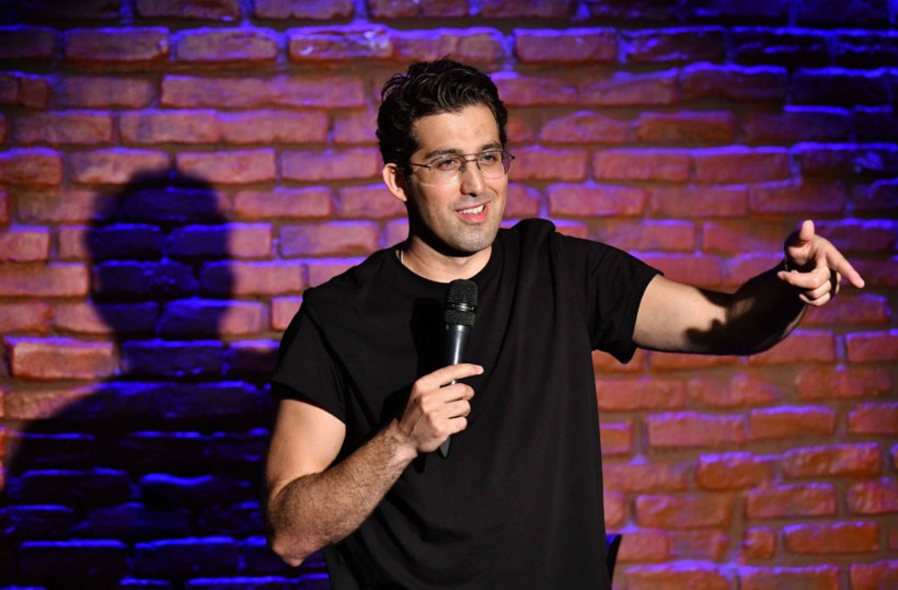 Komedyen Doğu Demirkol'un sevgilisi bakın kim çıktı! 'Belki dedi' notuyla paylaştı evleniyorlar mı? - Resim: 1