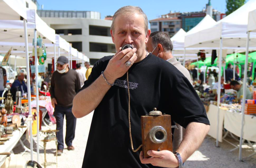 Telefonun atası 120 yıllık telefonu görmeye nostalji tutkunları koşuyor - Resim: 4