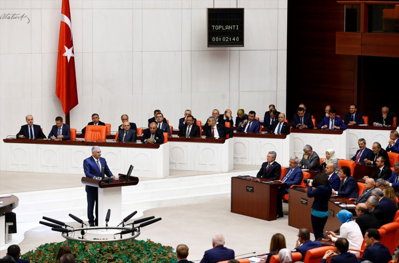  65. Hükümet güvenoyu aldı Binali Yıldırım'dan açıklama - Resim: 2