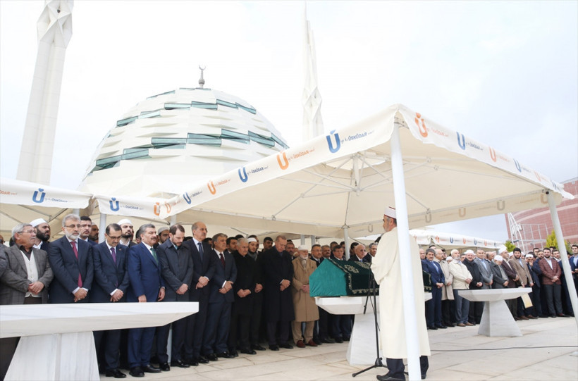  Abdullah Tivnikli'nin cenaze törenine kimler katıldı? - Resim: 4