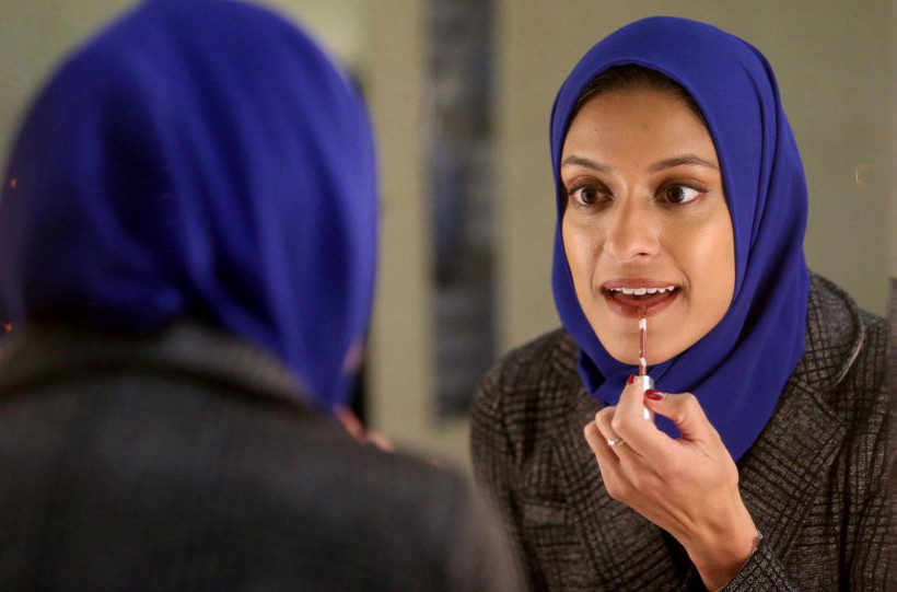 ABD'de ilk kez başörtülü haber spikeri göreve başladı - Resim: 3