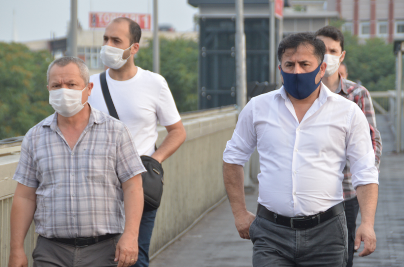 İstanbul'da maskesiz sokağa çıkma yasağı sonrası ilk gün dikkat çeken kareler - Resim: 1