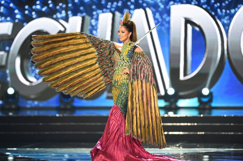 Bütün güzeller bir arada kıyafetleri inanılmaz - Resim: 3