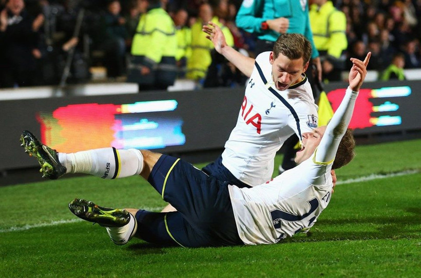 Karısı Christian Eriksen'i takım arkadaşıyla aldattı mı? İhanet iddiasına yanıt - Resim: 2