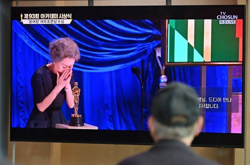 93. Oscar Ödülleri sahiplerini buldu iki isim tarihe geçti! İşte kazananlar - Resim: 1