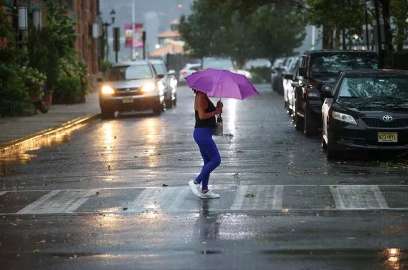 Kıyamet filmi gerçek oldu! ABD'de OHAL ilan edildi New York sular altında: Dışarı çıkmayın - Resim: 2