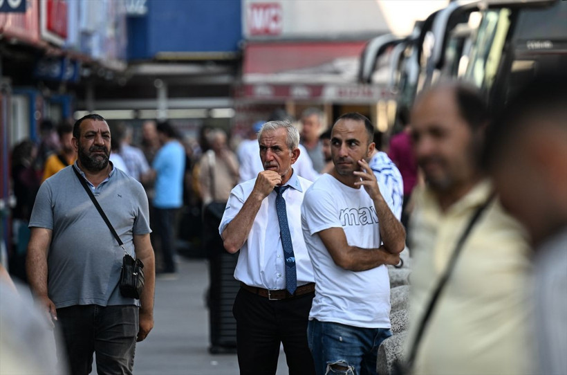 İstanbul 15 Temmuz Demokrasi Otogarı'nda bayram yoğunluğu! - Resim: 2