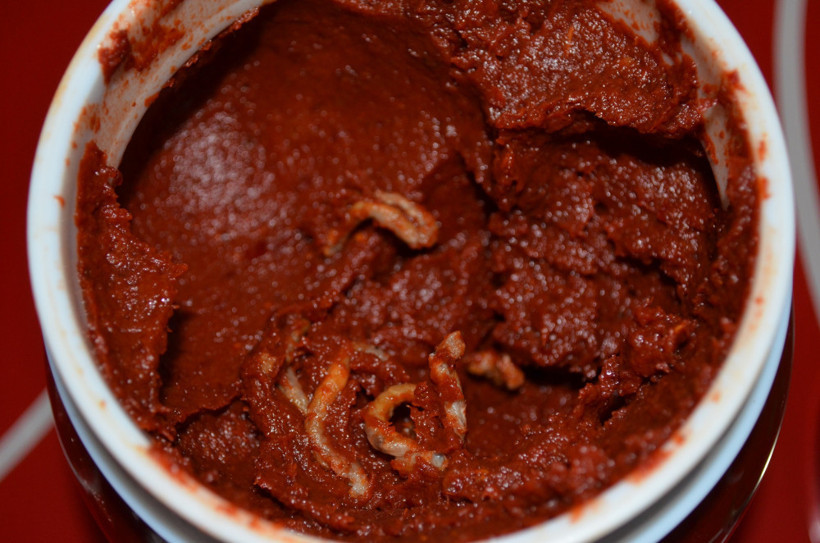 Bitlis'te aldığı salçadan çıkanlar şoke etti! Mideniz bulanacak - Resim: 2