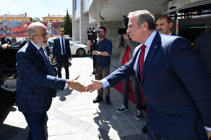 Temel Karamollaoğlu Mansur Yavaş’ı makamında ziyaret etti - Resim: 1