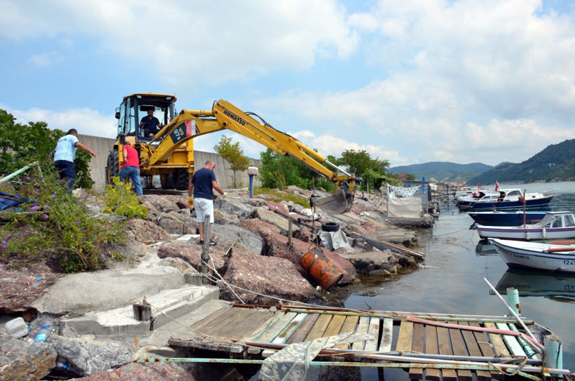 Zonguldak'ta Alaplı'da şüpheli varil paniği - Resim: 4
