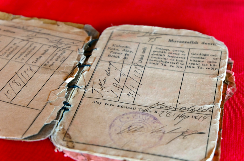 Çanakkale Savaşı gazisinin 110 yaşındaki eşi yürek burkan anıyı anlattı: Eşim komutana demiş ki... - Resim: 3