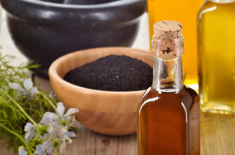 Binbir derde deva! İşte çörek otu yağının faydaları! - Resim: 4