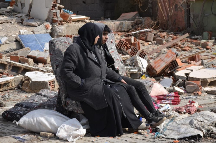 Deprem sonrası çekilen fotoğrafların acı hikayesi yürekleri dağladı - Resim: 3