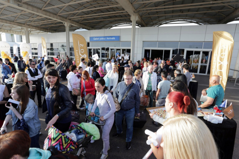 Rekorla birlikte geliyorlar! İğne atsan yere düşmez - Resim: 1