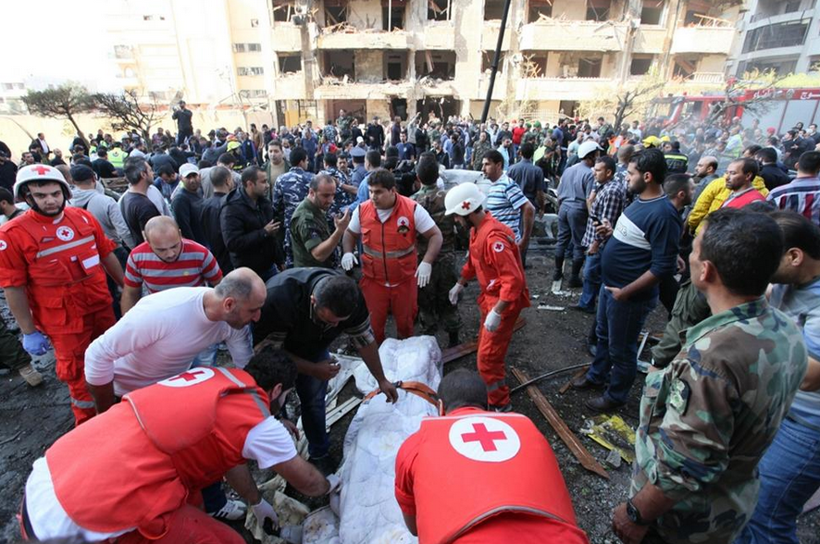 Lübnan'da İran Büyükelçiliği'ne saldırı - Resim: 4