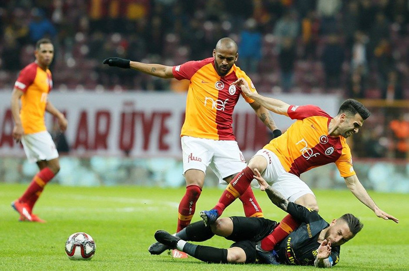 Başakşehirli yıldız isyan bayrağını açtı: Bırakın Fenerbahçe'ye gideyim - Resim: 2