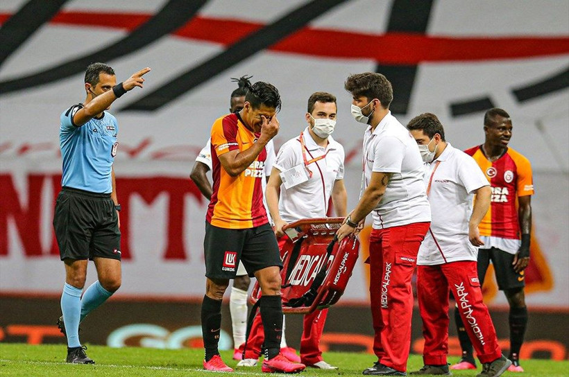 Rıdvan Dilmen'den Alper Ulusoy tepkisi: Yorumculuğu bırakacağım - Resim: 1