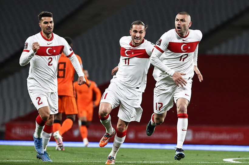 Türkiye, Hollanda'yı paramparça etti Burak Yılmaz dünyayı mest etti: Hollanda'nın celladı - Resim: 2
