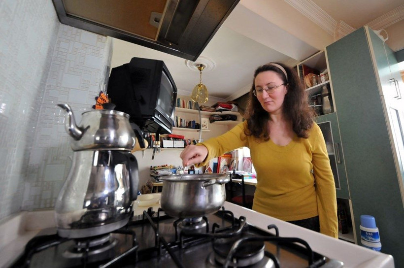 Bursa'da kızına her şeyi yeniden öğretti! Bitkisel hayata girip hafızası silinmişti - Resim: 2