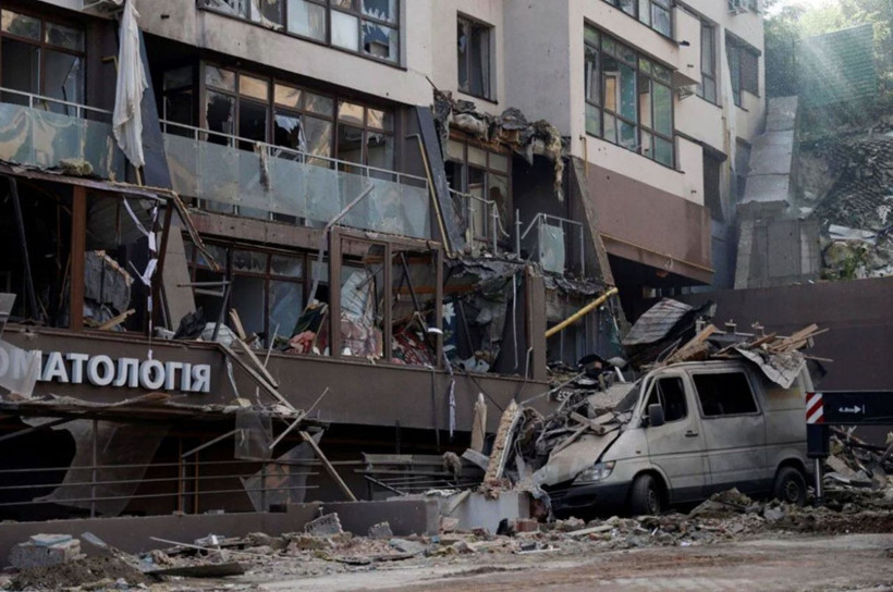 Rusya Ukrayna'nın başkentini füzelerle vurdu! Rus işgali 123. gününde şiddetlendi - Resim: 3