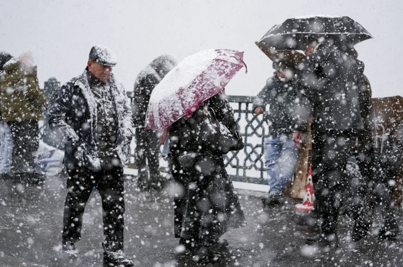 Sıcaklık 9 derece birden düştü! Kış geri geliyor, 12 il için kar uyarısı - Resim: 3