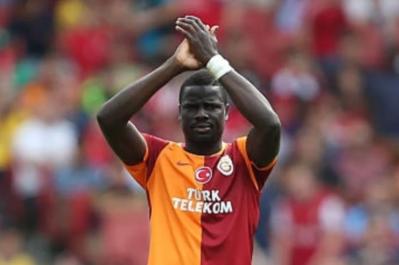 Emmanuel Eboeu zor günler yaşıyor! Her şeyini kaybetti, Galatasaray'dan iş istedi - Resim: 1