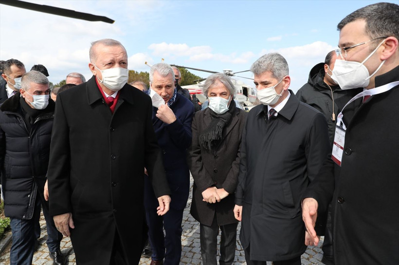 129 yıl sonra Çanakkale'ye döndü Cumhurbaşkanı Erdoğan öperek teslim aldı - Resim: 7