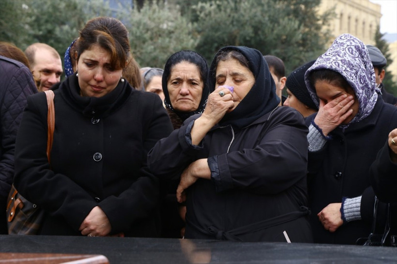 Hocalı Katliamı'nın kurbanları gözyaşlarıyla anıldı - Resim: 2