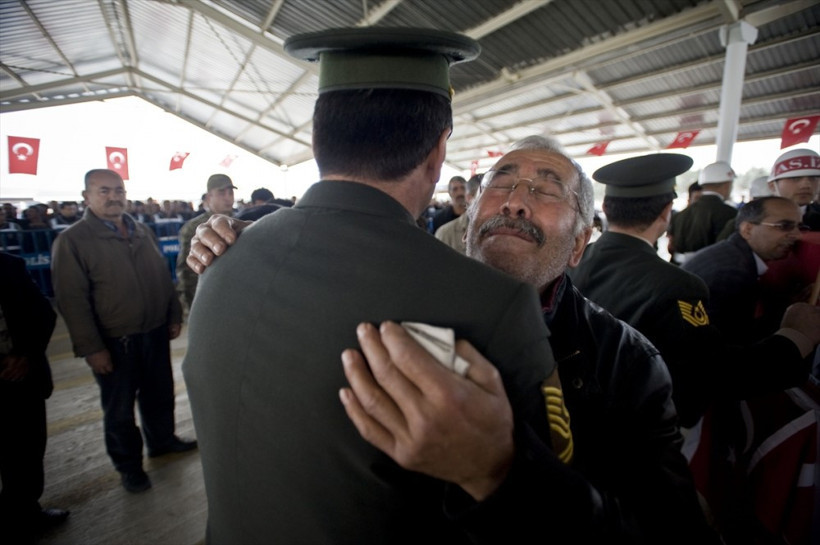 Mardin şehinin cenazesinde gözyaşları sel oldu! - Resim: 2