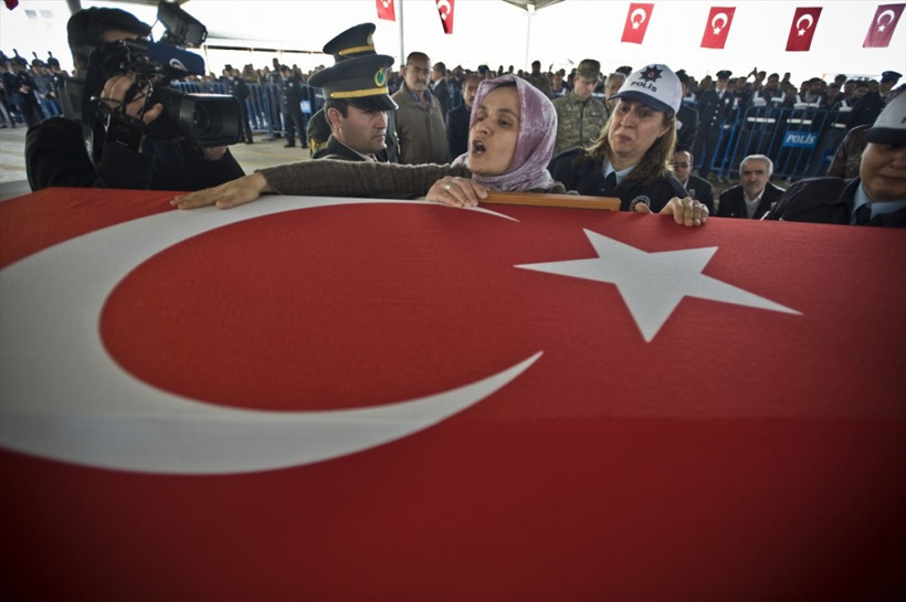 Mardin şehinin cenazesinde gözyaşları sel oldu! - Resim: 4