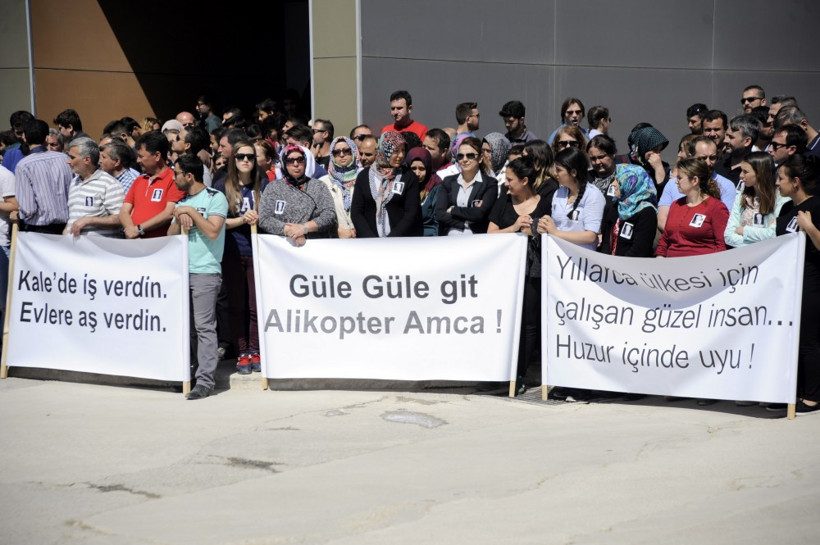 İbrahim Bodur'un cenaze töreninde ilginç pankart! - Resim: 3