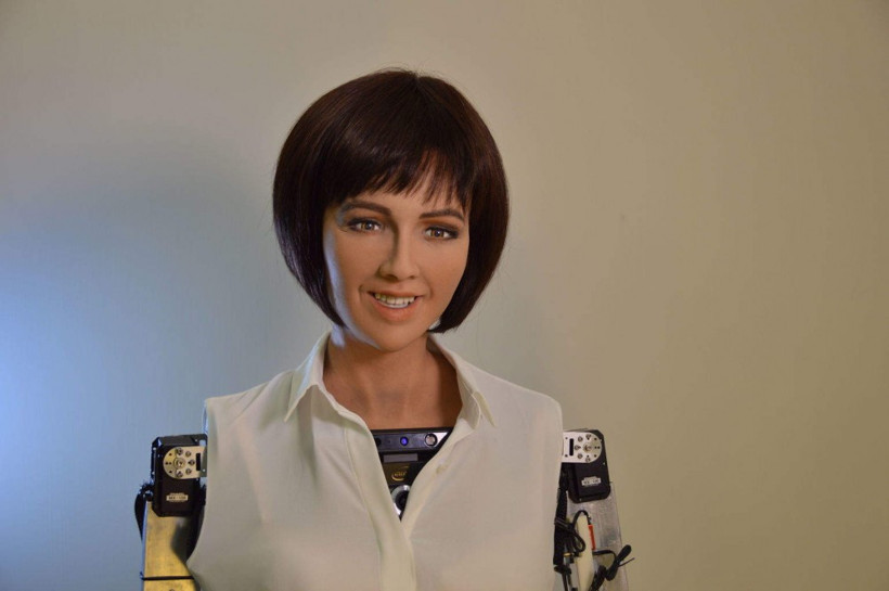 Robot Sophia aile kurmak istiyor! - Resim: 2