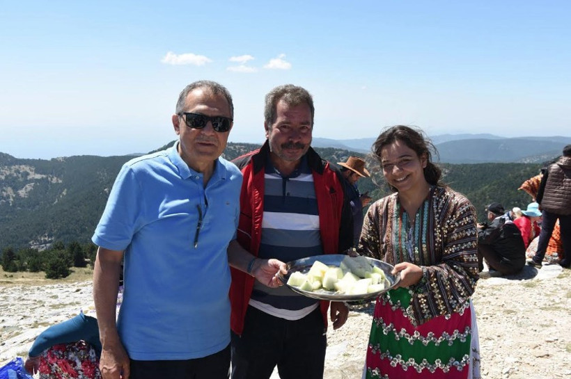 Başkan Uğur Yörük ve Türkmenleri yalnız bırakmadı - Resim: 4