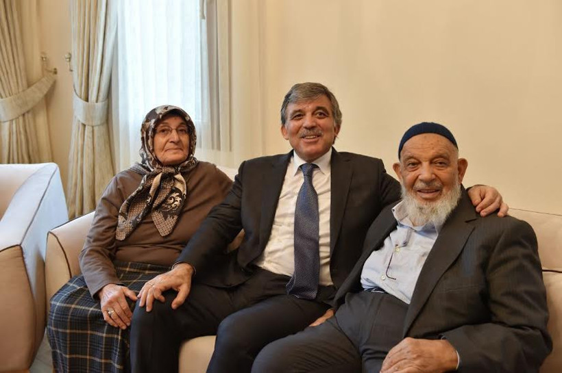 Abdullah Gül ailesinin en özel anları! Haset giderdiler! - Resim: 2