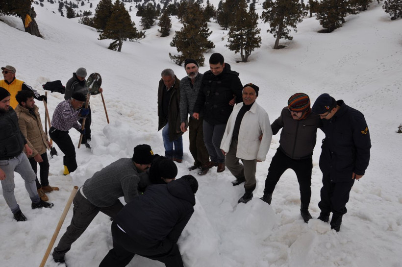 Konya'da yaz için kar depoladılar - Resim: 4