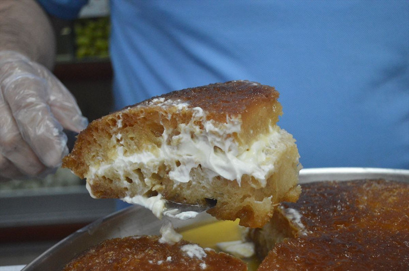 Afyonkarahisar'ın meşhur tatlılarına bakın Siparişlere yetişemiyorlar - Resim: 1