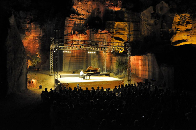 İtalyan piyanist Francesco Libetta notalarla tarihi taş ocağını inletti - Resim: 2