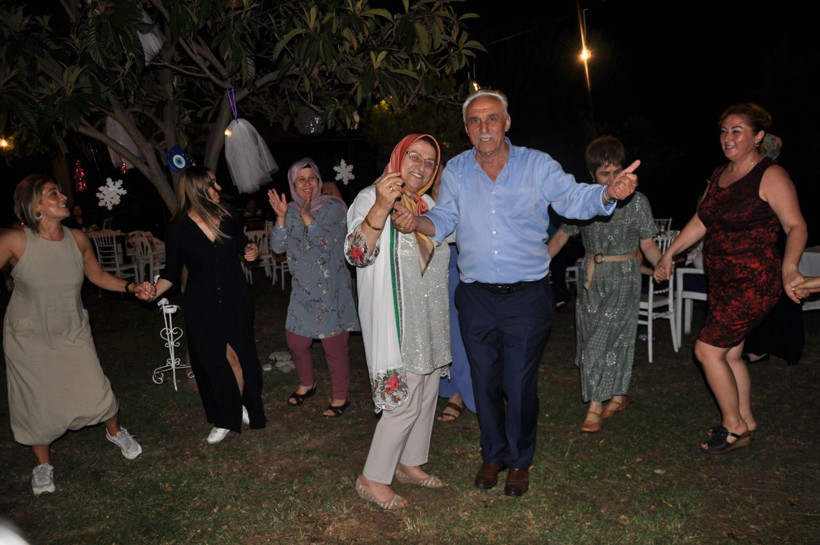 Trabzon'da 70'lik çifte rüya gibi 50'nci evlilik yıl dönümü kutlaması - Resim: 4