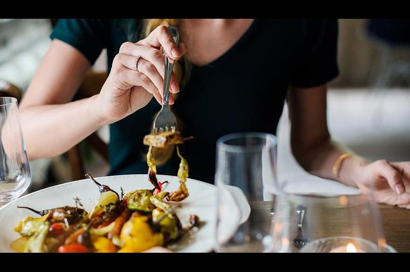 Dışarıda yemek yiyenler zararlı kimyasallara daha fazla maruz kalıyor - Resim: 2