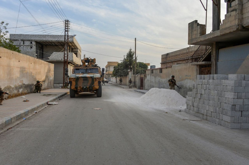 Barış Pınarı Harekatı'nda etkisiz hale getirilen terörist sayısı 702'ye ulaştı - Resim: 2