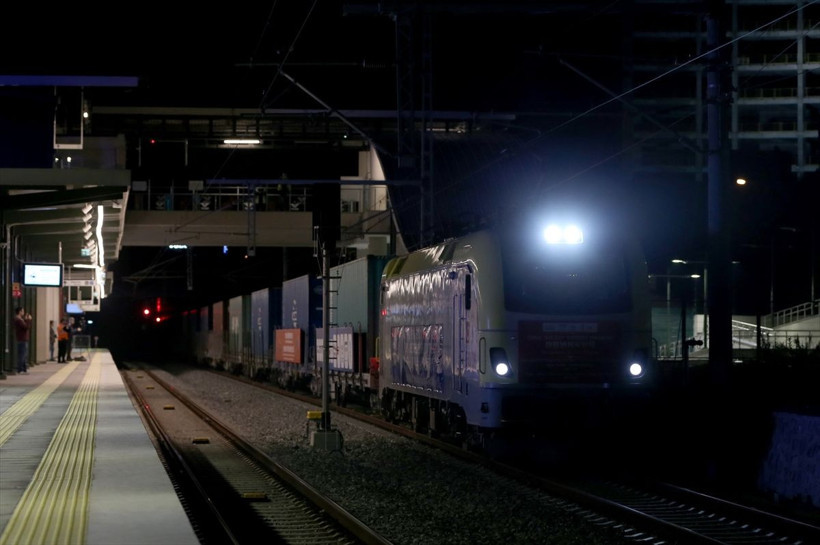 Marmaray için tarihi an! İpek Yolu treni Boğaz'dan geçti​ - Resim: 3